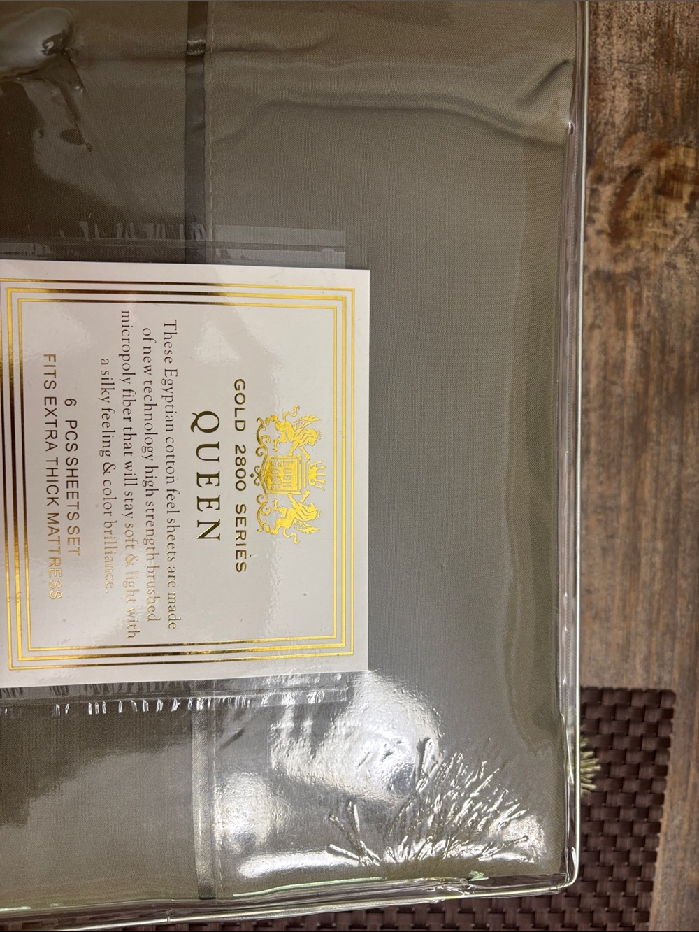 Brand new Lush home 2800 Series Queen Sheet Set